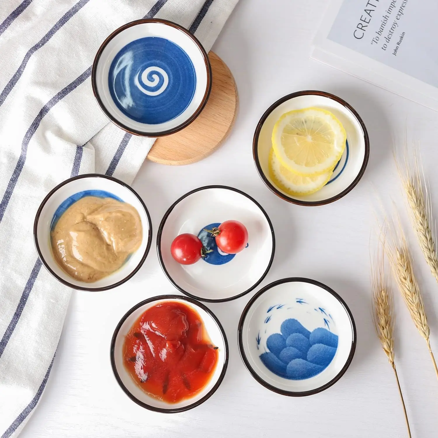 

Japanese Style Ceramic Plate Porcelain Round Small Saucer Mini Soy Sauce Seasoning Taste Dish Dining Table Decoration Tablewares