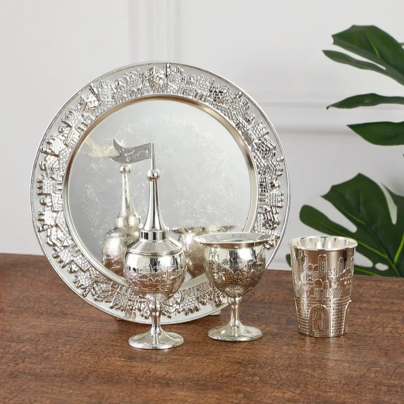 Luxury Zinc Alloy Wine Glass Set European Classical Retro Style Creative Court Design Home Bar Decorative Drinking Ware for