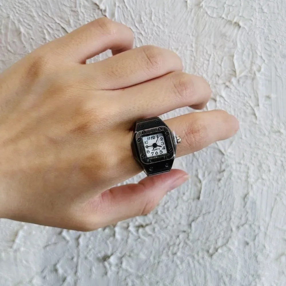 Fashion Jewelry Vintage Rings Jewelry Clock Punk Heart Shape Roman Quartz Watch Alloy Retro Finger Watch Ring Man