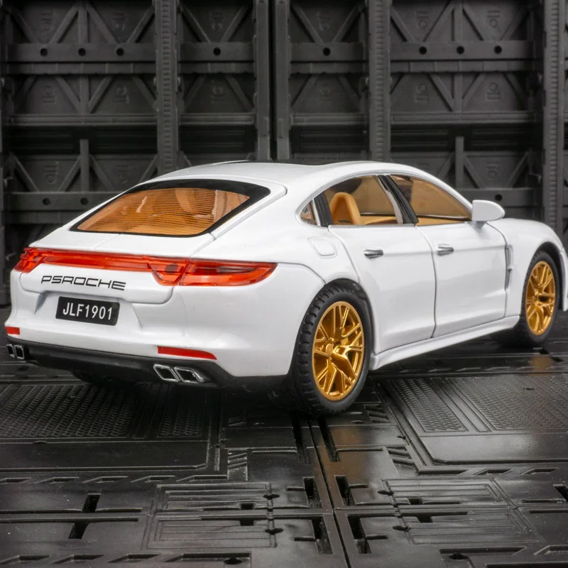 Colección de adornos de modelo de coche de aleación Porsche Panamera 1:24, puertas y capó de motor, el maletero se puede abrir para juguetes para niños