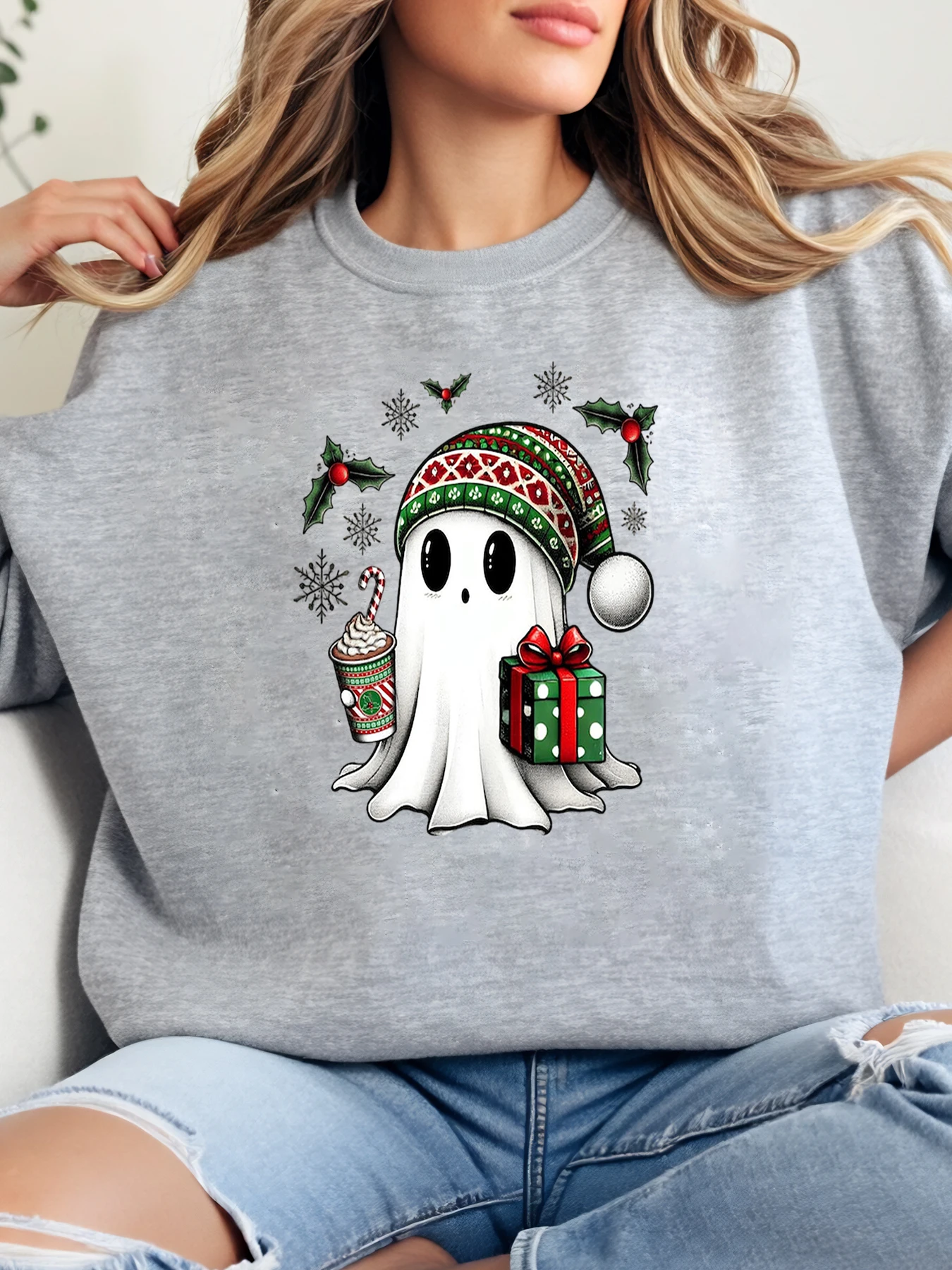 

Ghost with Christmas Hat and Gift Print Holiday Sweatshirt Women Casual Wear Party Gray Plus-Size