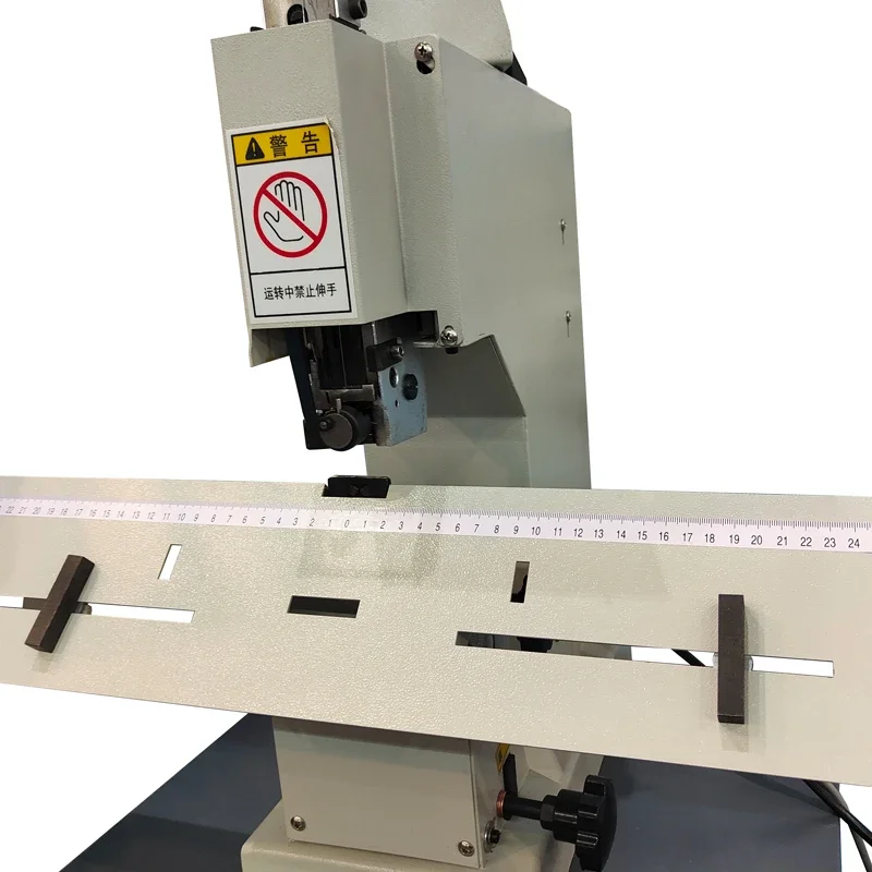 آلة خياطة الأسلاك المكتبية للكتب - 103 مجلد دباسة سرج