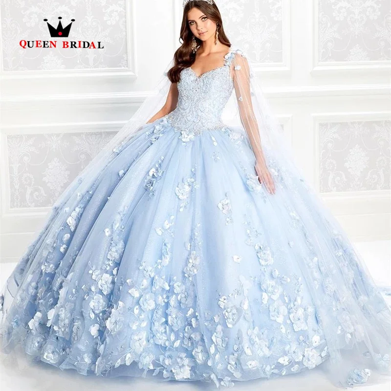 Vestido de quinceañera de princesa azul claro con cuello en V, apliques de cuentas de encaje, flores 3D, vestido de baile sin espalda con capa CD02