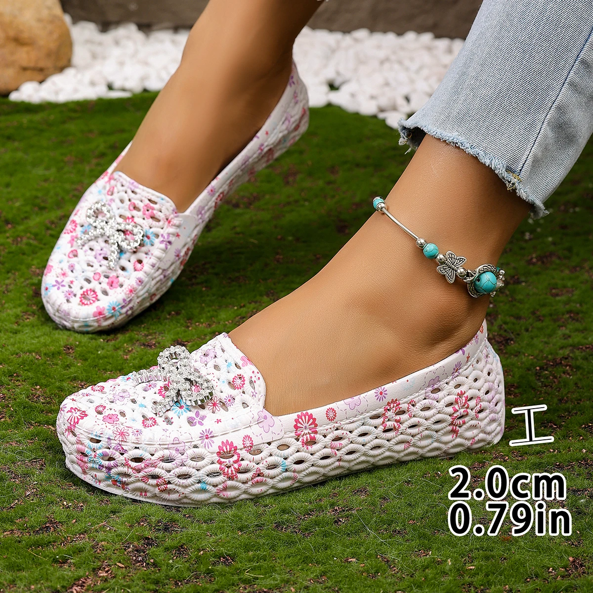 Women stamp hollowed-out ventilate round head rhinestone bow decoration casual shoes Fashion comfortable Home women's shoes