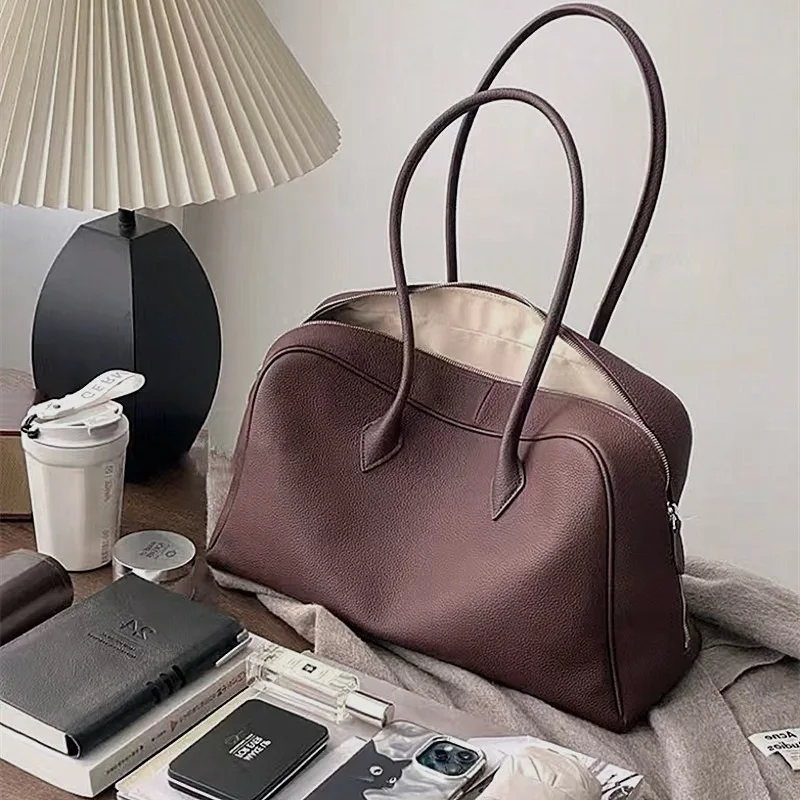 

First Layer Togo Cowhide Niche Design Pillow Bag Bowling Bag Large Capacity Shoulder Armpit Bag Boston Casual Versatile