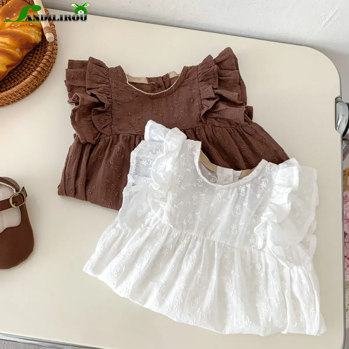 

Summer Kids Baby Girls Fly Sleeve Tiered Ruched Solid Color Embroidery Outwear Infant Newborn Jumpsuits Toddler Bodysuits 유아복