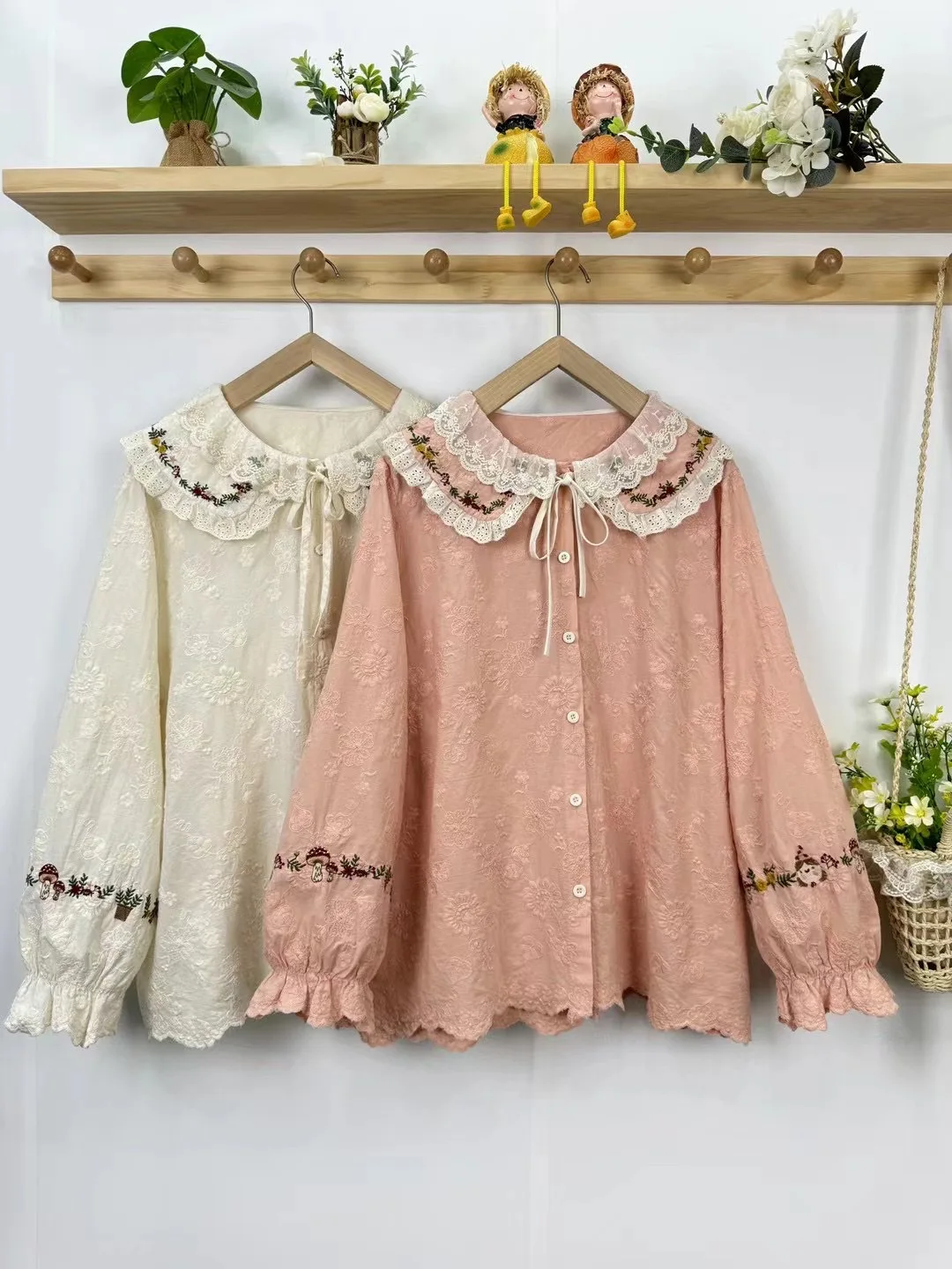 Mori Kei Clothing Japanse Sweet Lolita Lace Floral Embroidery Shirts Women Kawaii Peter Pan Collar Long Sleeve Cotton Blouse Top