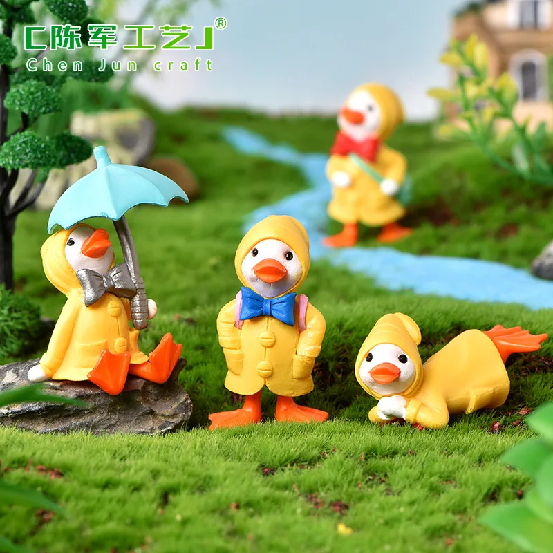 Umbrella Raincoat Cute Cartoon Duck Miniature Figurine Ornaments Yellow Ducklings Figurine Fairy Garden DIY Home Decor