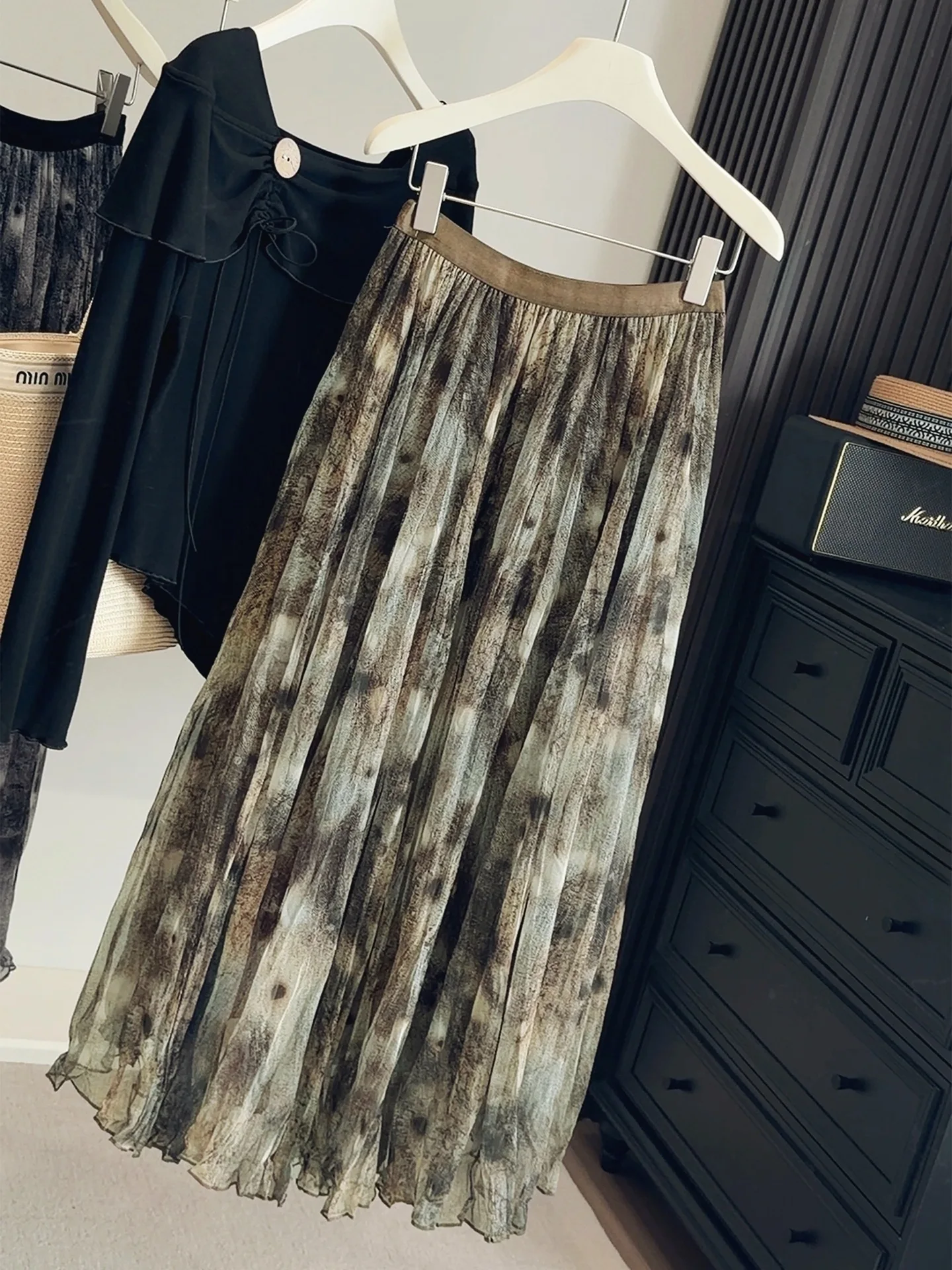 Vintage Tie Dye Print Green Chiffon A-line Skirt Women Spring New Elastic High Waist Ruffle Flared Skirt Harajuku Beach Fairy