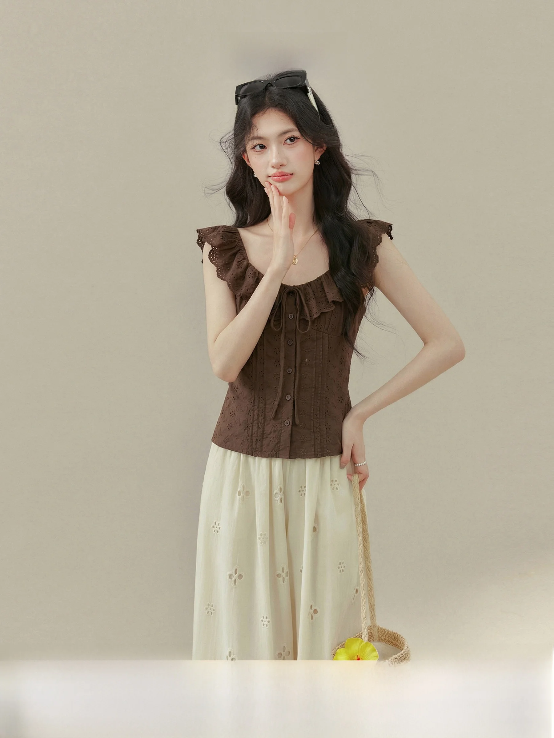 

Elegant Style Women's Shirt with Lace Hollow out Belted Design Summer Fashion plus Size Floral Detail No Sleeve round Neck