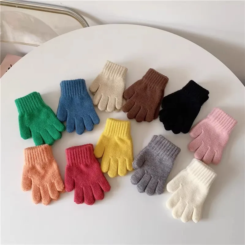 Kids Gloves Winter Boys Or Girls Gloves Children\'s Warm Knit Magic Gloves Bulk for Winter Supplies