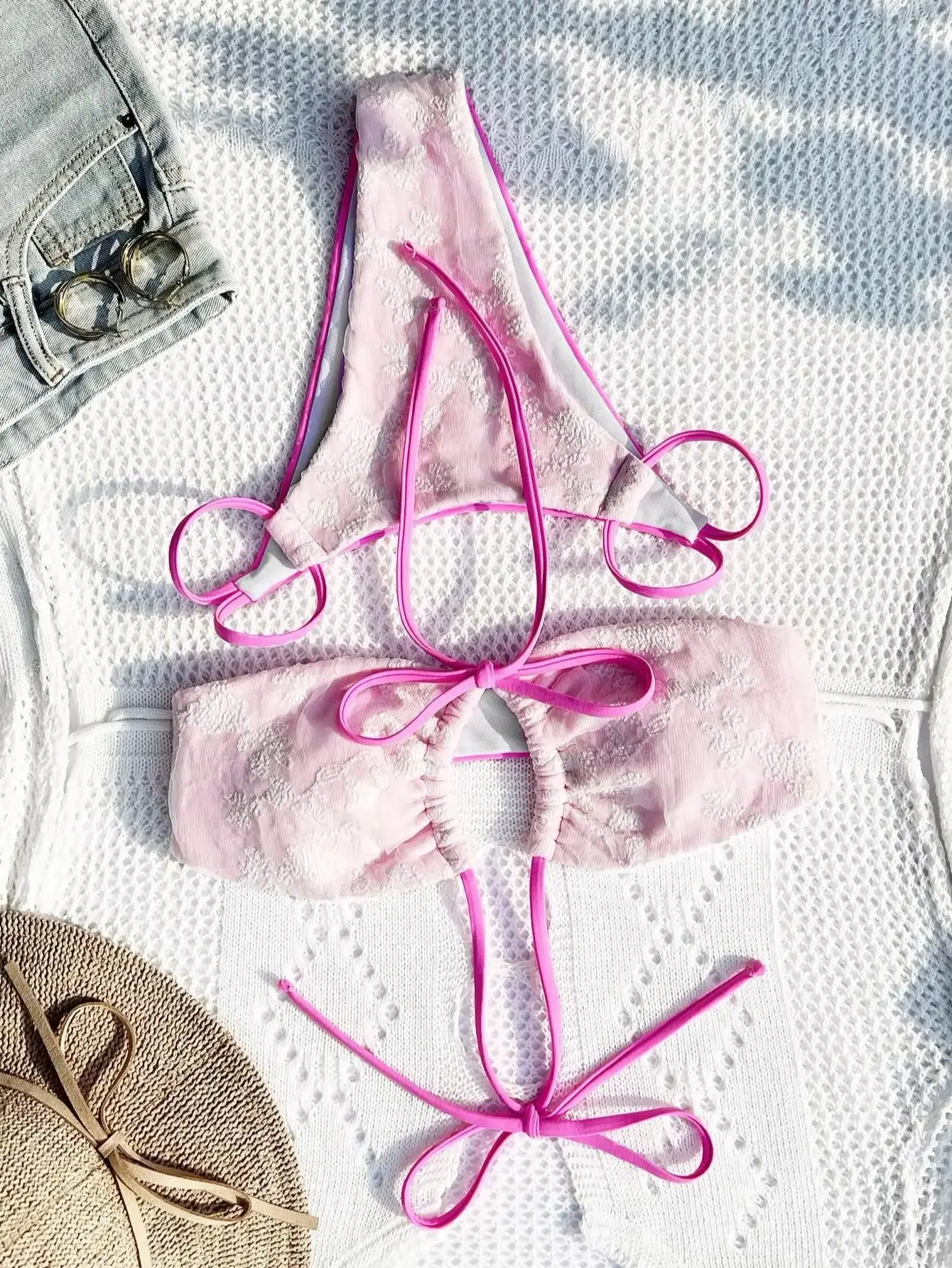 

Светло-розовый лоскутный купальник для женщин, 2024 сексуальный бикини с цветочным принтом из 2 предметов, летний пляжный отдых на шнурке, купальник на подтяжках