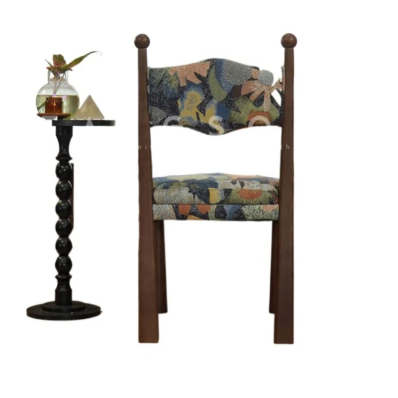 

French retro solid wood dining chair household simple medieval dining table and chair bedroom light luxury ash wood dressing