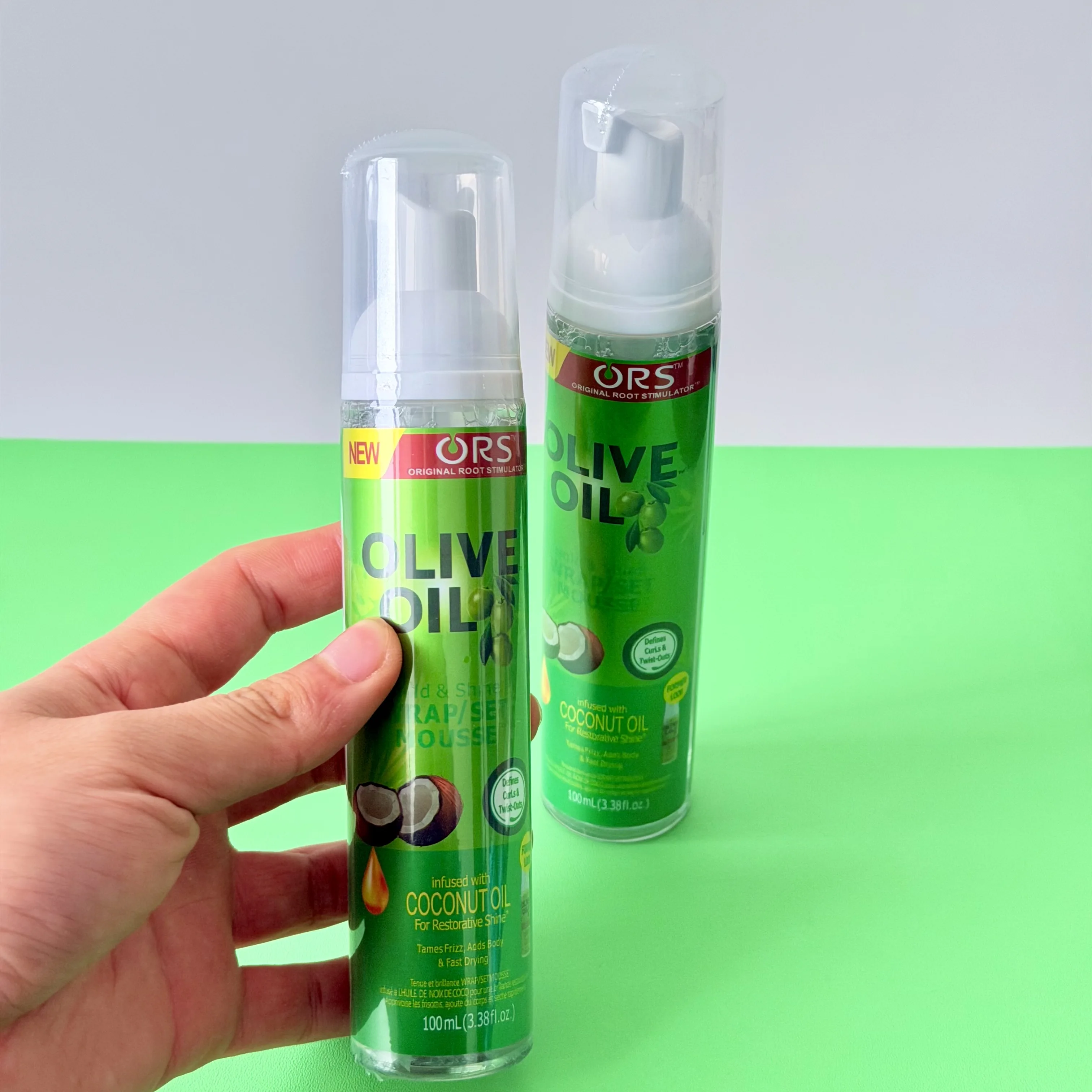100ml Curly Hair Mousse Strong Hold Olive Oil Hair Styling Foam Anti-Frizz Wig Styling Mousse for Women image 2