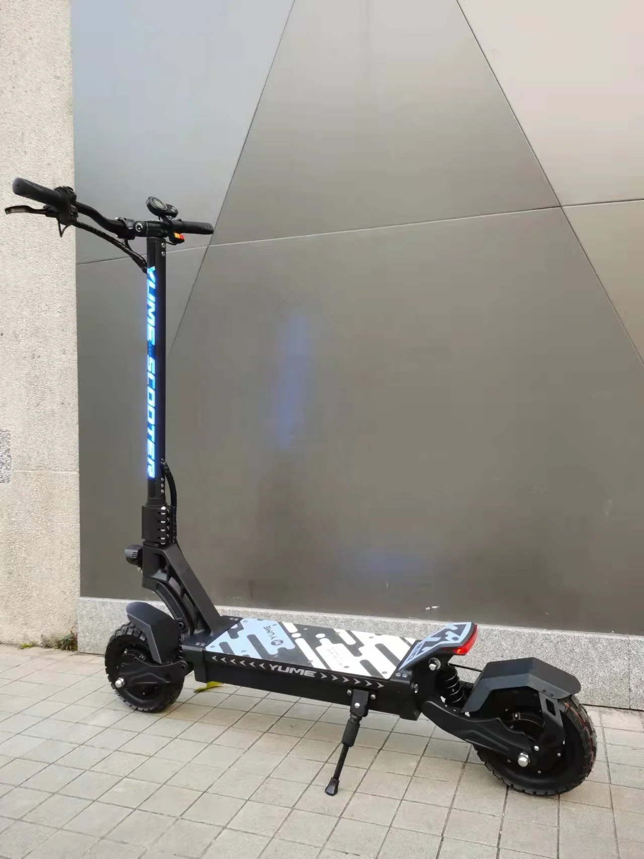 YUME M10 سكوتر كهربائي مع 2000 واط/2400 واط محرك مزدوج جديد وصول 10 بوصة إطار الطريق قابل للطي 70 km/ساعة سرعة الكبار سكوتر الولايات المتحدة الأسهم