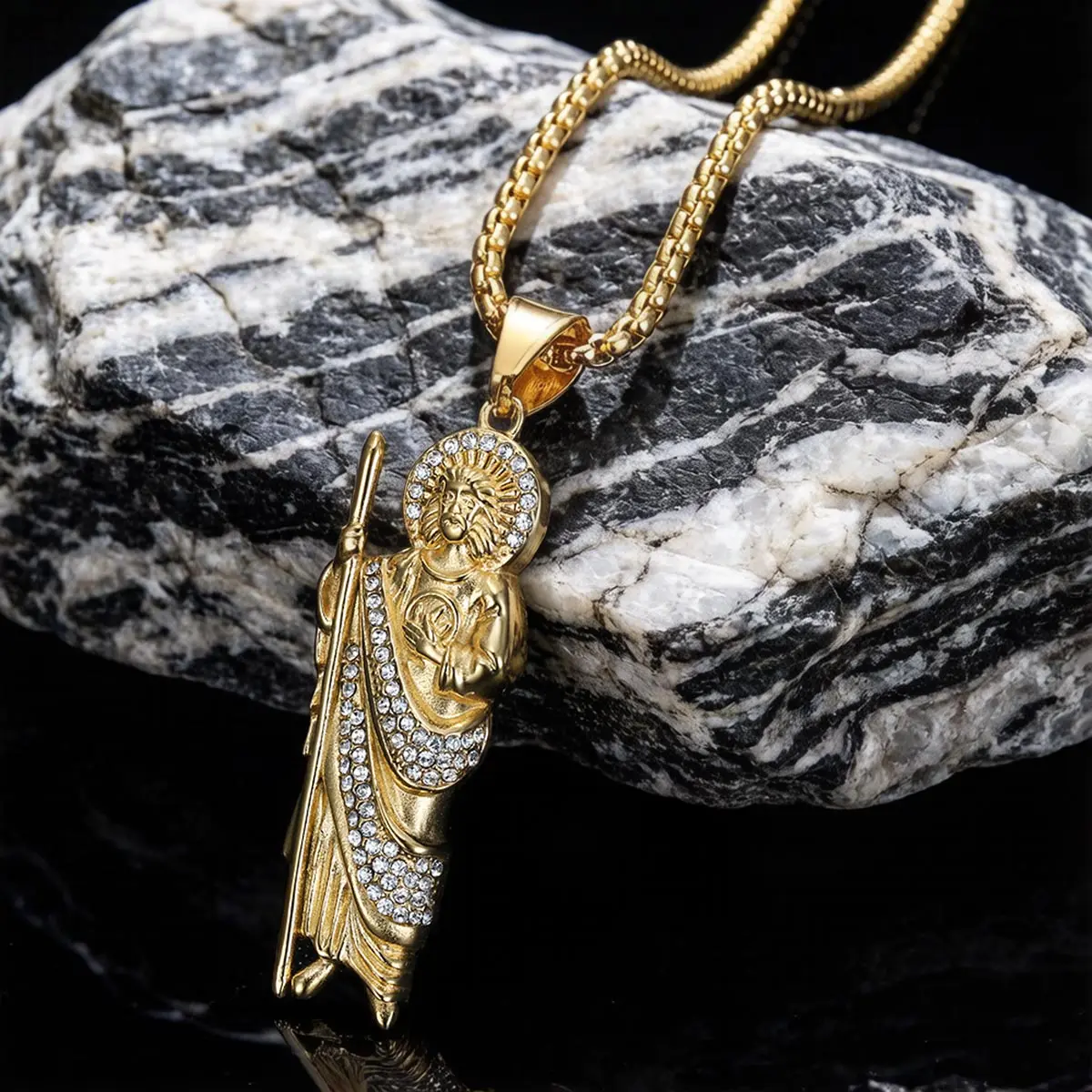 

European and American 316 Stainless Steel Saint Jude Gold-Plated God Necklace Pendant Titanium Steel Pendant Necklace with Fashionable Accessories 60cm Chain Length Fashion Trend