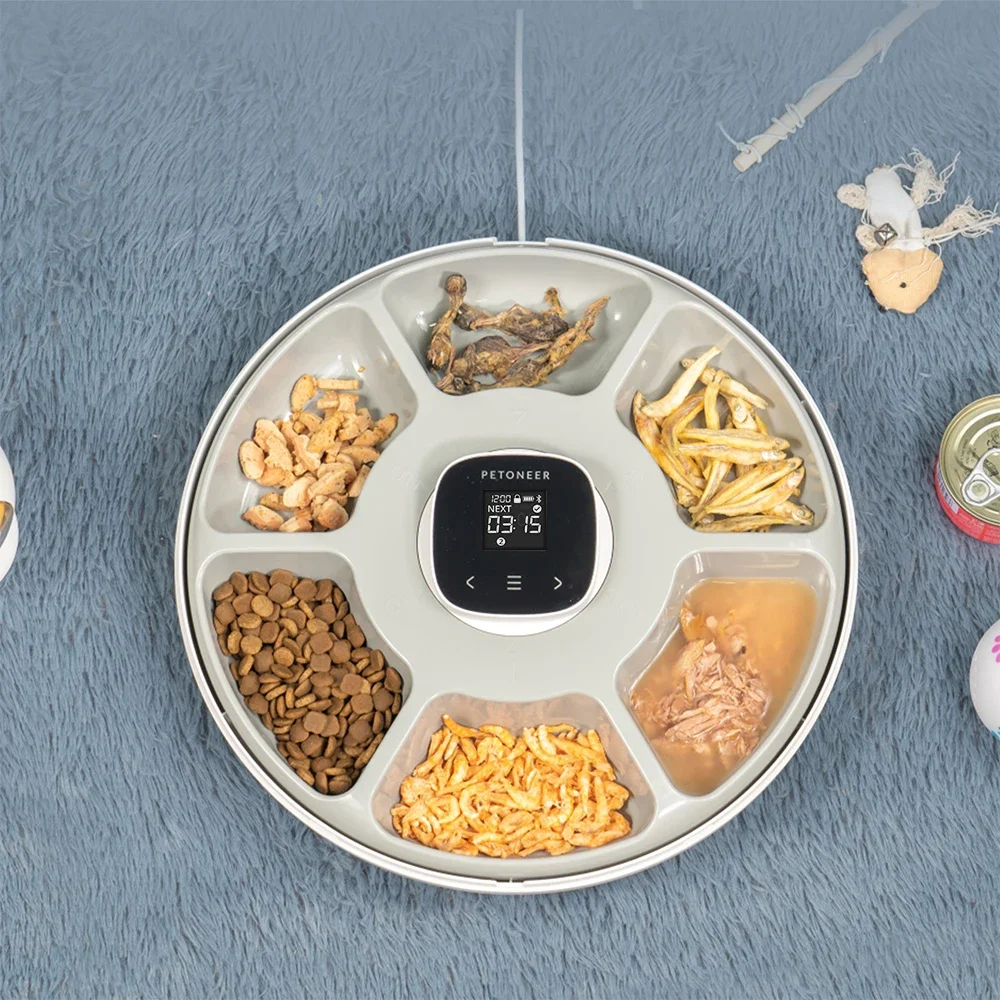 New Design Remote App Wifi Pet Monitoring Dog Treat Dispenser 6 Meals Timed Microchip Pets Feeder For Both Wet Dry Food