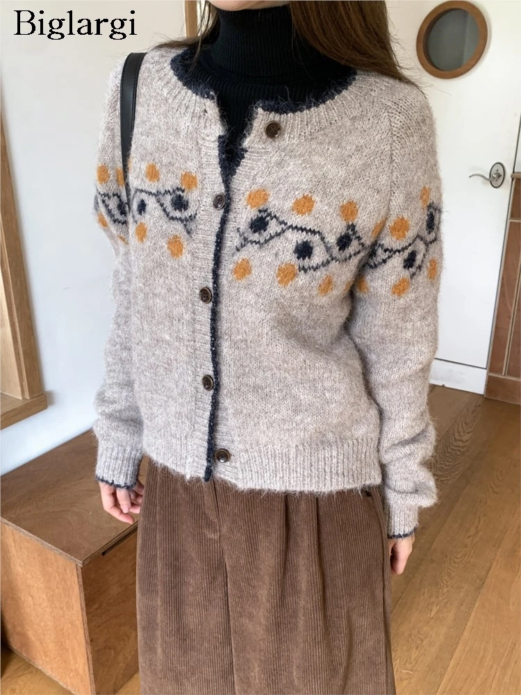 

Knitted Autumn Cardigan Women Floral Print Fashion Casual Ladies Cardigans Loose Korean Style Woman Sweater Coats