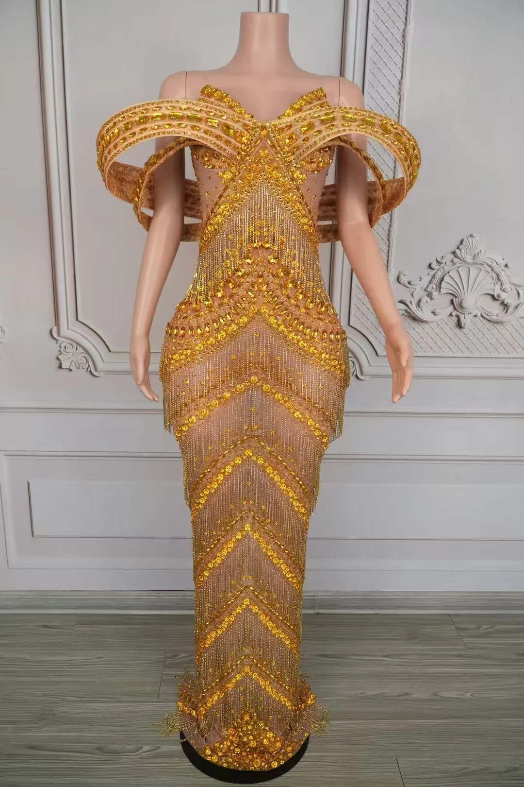 

Evening Gold Dress Sexy Rhinestone Party OfShoulder Chain Long Dress Gogo Clubwear SingerStage Photoshoot Costume D242
