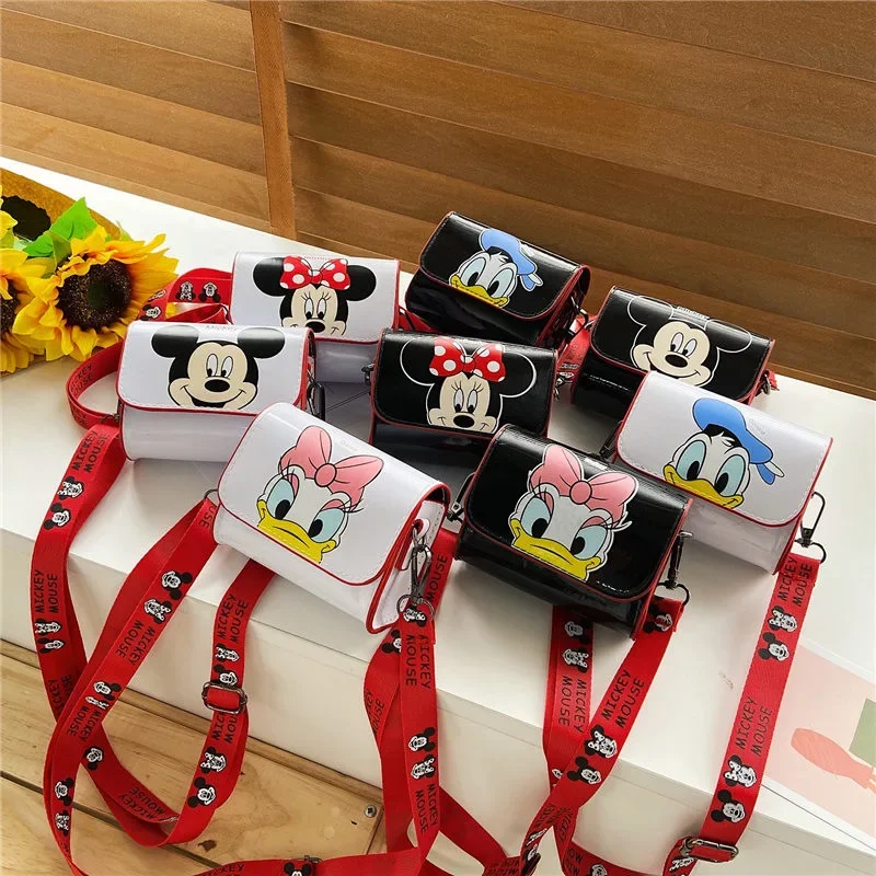 DisneyFashion Shoulder Bag with Mickey Mouse Cute Mini Crossbody Bag for Kid Purse Minnie Mickey Mouse Cartoon Girls Side Bags