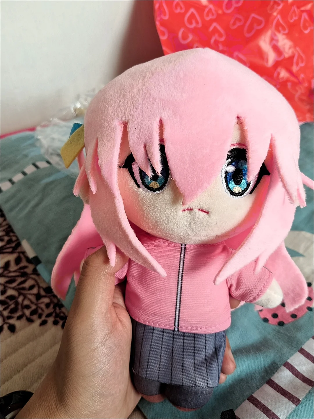 20cm 애니메이션 주변 상품 고토 히토리 귀여운 플러시 인형 팬 컬렉션용 또는 친구에게 선물로 사용 가능