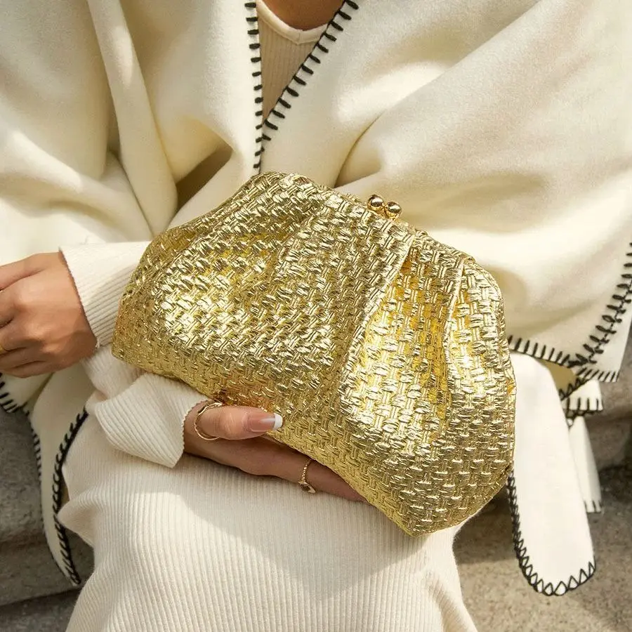 

Женская золотая плетеная сумка-тоут с изысканным дизайном, ажурная, с деревянными бусинами, на плечо, ручной работы, с бисером