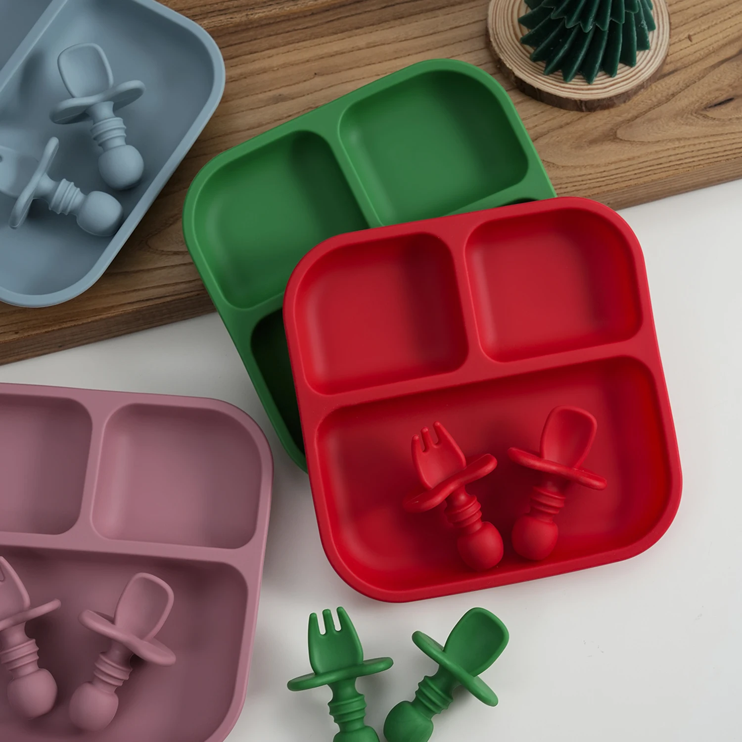 3PCS BPA-Free Silicone Baby Feeding Set Square Suction Plates Training Fork Spoon Weaning Tableware For Kids Christmas Gift