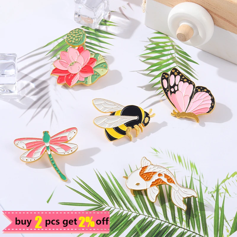 Insect Enamel Pin Creative Butterfly Bee Dragonfly Plant Lotus Brooches Clothes Cowboy Bag Holiday Gift Shoe Bag Badge Wholesale