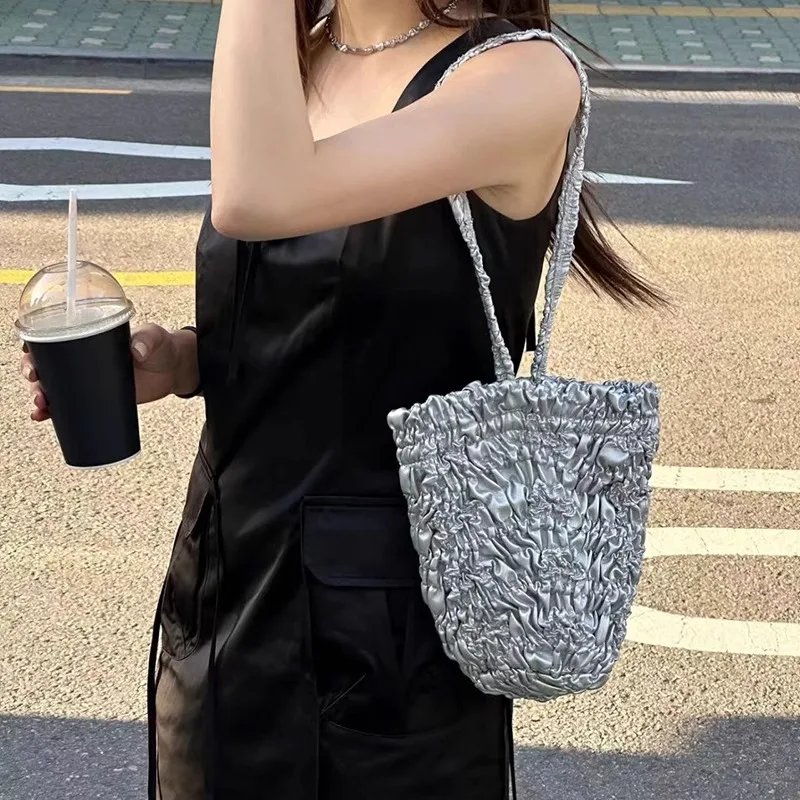 Korean Fashion Bucket Bags Women 2024 New High Quality Silver Shoulder Bag New Popular All Match Underarm Bag Bolsa Mujer