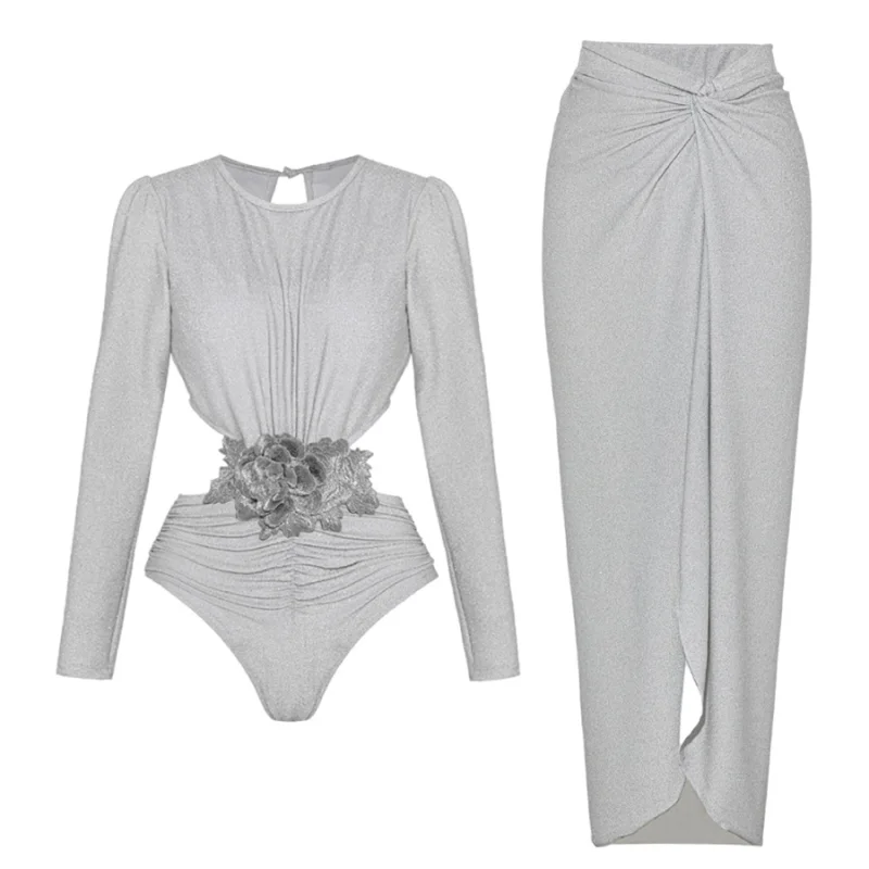 

Новинка 2023, серебристый глянцевый длинный свек, ажурный купальник, женский треугольный купальник с фиксированной накладкой на грудь, полиэстеровый купальник для серфинга