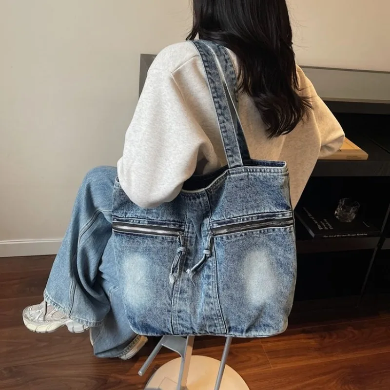 

Vintage Inspired Leather Handbag For Women Luxury Designer Crossbody Large Capacity Diaper Bag Stylish Commuter Solid Color