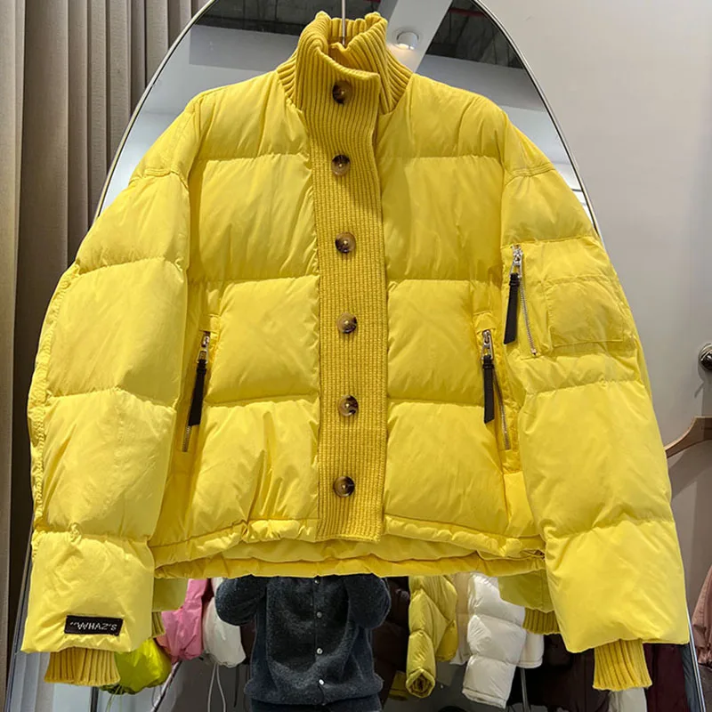 ขาตั้งอารมณ์ผู้หญิงเสื้อ 2025 ฤดูหนาวใหม่Thickeลงเสื้อแจ็คเก็ตถักSplicingเป็ดสีขาวลงผู้หญิงลงเสื้อแจ็คเก็ตH559
