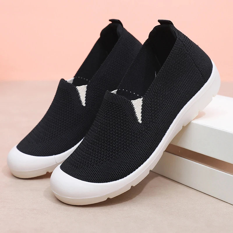 

Spring summer Mesh Breathable Women's Casual Shoes Flat Bottomed Lightweight Women's Sneakers Slip Walking Shoes