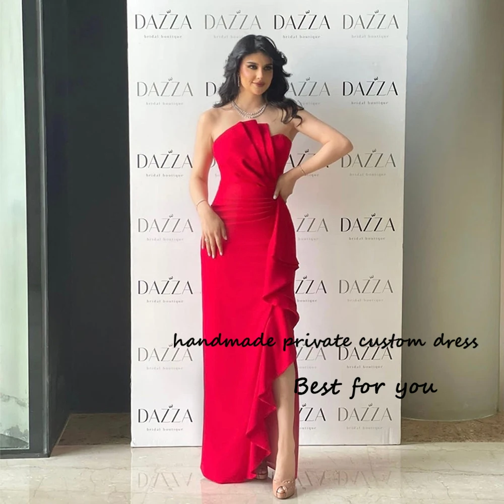 

Red Satin Mermaid Evening Dresses Pleats Satin Strapless Wedding Guest Dress with Slit Floor Length Arabian Dubai Formal Gowns