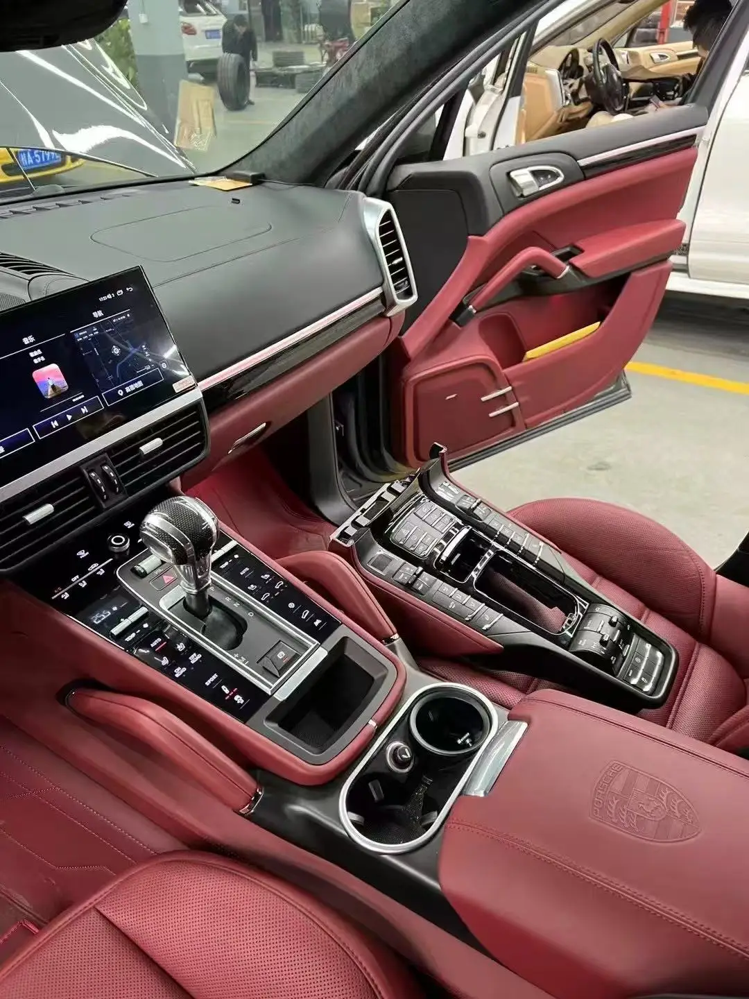 Android Carplay Navigazione GPS LCD Quadro strumenti digitali Touch Screen Radio Pannello CA per Porsche per Cayenne MP3 integrato