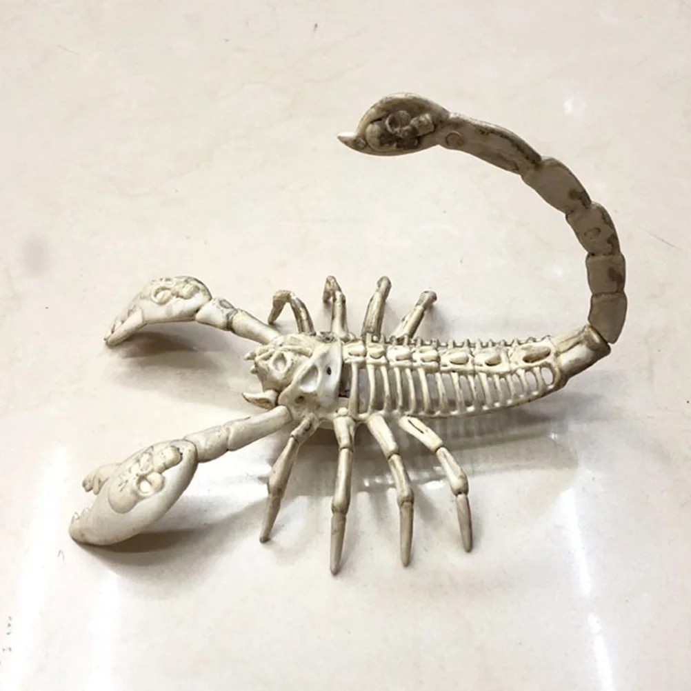 

1pc Realistic For Party Artificial Animal Games Decorations Prank Silulation Bugs Halloween Prank (Beige)