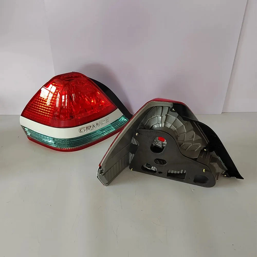 

A Pair Car Crystal Taillight Brake Lamp Turn Signal For Toyota Mark Gx110 2001 2002 2003 Mark2