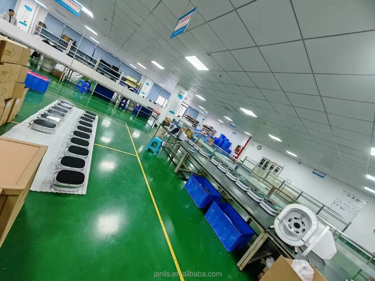 Compact Facial Skin Analyzer for On-the-Go | 3-Min Scan & Custom Skincare Report  Affordable Handheld Skin Scanner