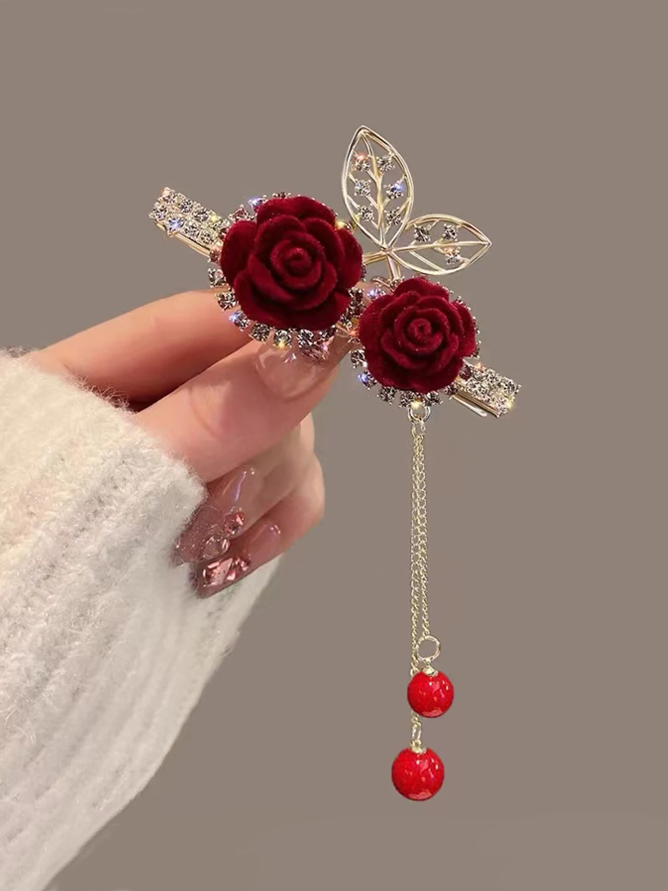 1PCS Fashion Retro Flocking Rose Flower Crystal Artificial Pearl Tassel Hair Clips For Women Girls Party Hair Accessories