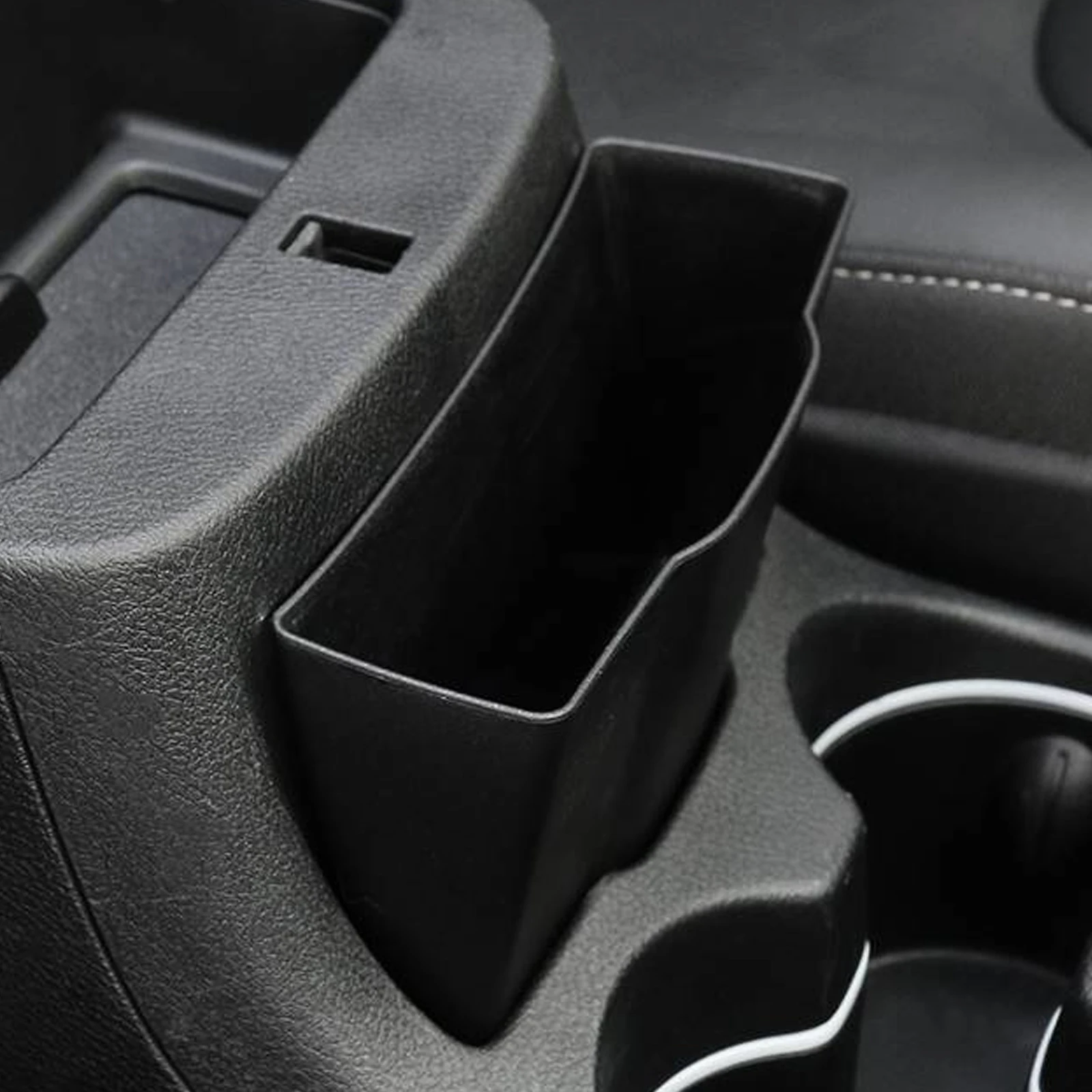 Central Storage Box For Jeep Cherokee 2014 2015 2016 2017 Pallet Armrest Container Box ABS Car Accessories Interiors
