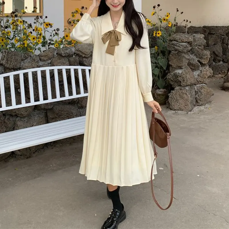 Preppy Style Polo-Neck Dresses Spring Autumn New Loose Elegant A-Line Female Clothing Commute Stylish Pleated Spliced Midi Dress