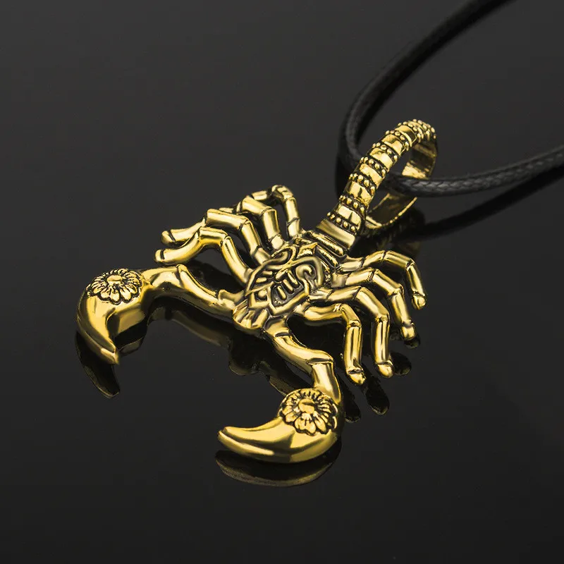 Hiphop Rock Necklaces Men Animal Stainless Steel Lion Scorpion Pendant Gold Chain Necklaces Pendants for Men Fashion Jewelry