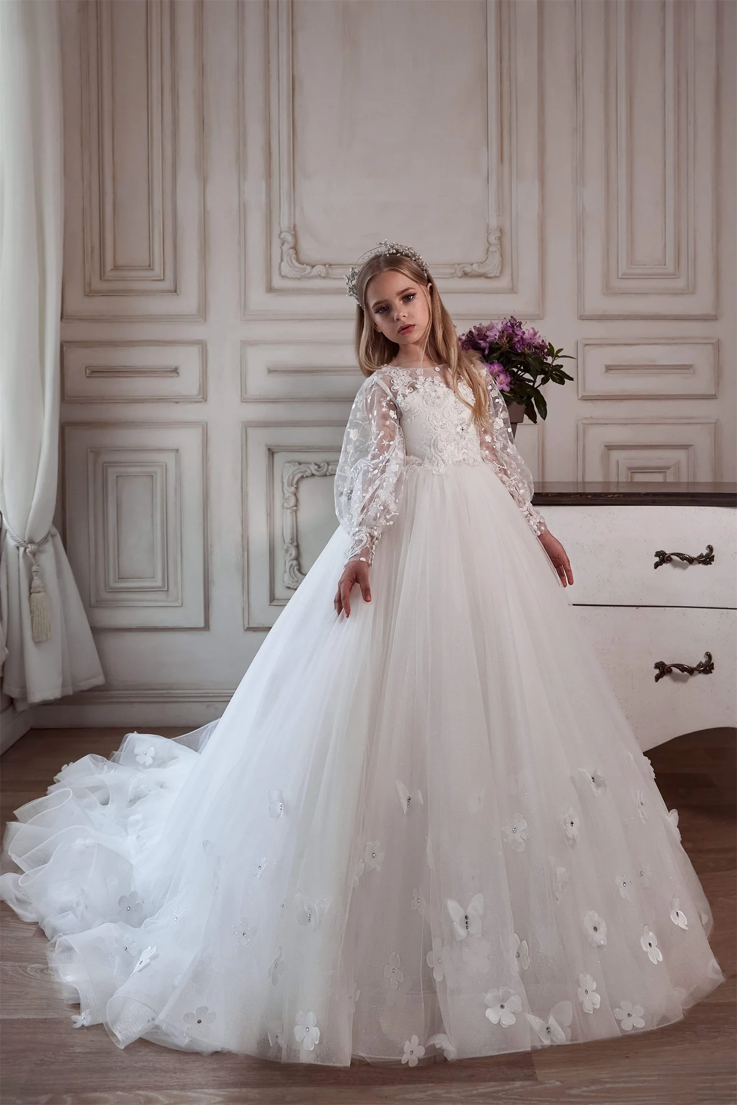 White Flower Girl Dress Birthday Pearl Chain Backless Lace Appliques Wedding Party Dresses Costumes First Comunion Drop Shipping