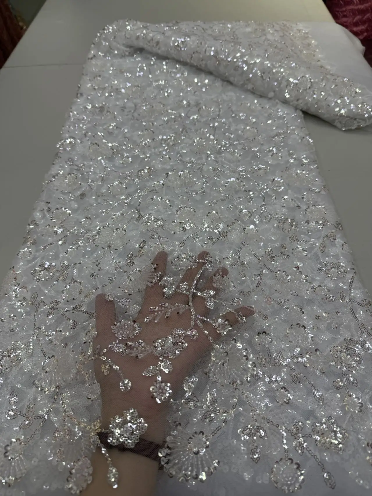 

Новинка 2023 года, нигерийский, африканский, французский гипюр, тюль, кружевная ткань, блестки, вышивка бисером для роскошного свадебного платья, 5 ярдов