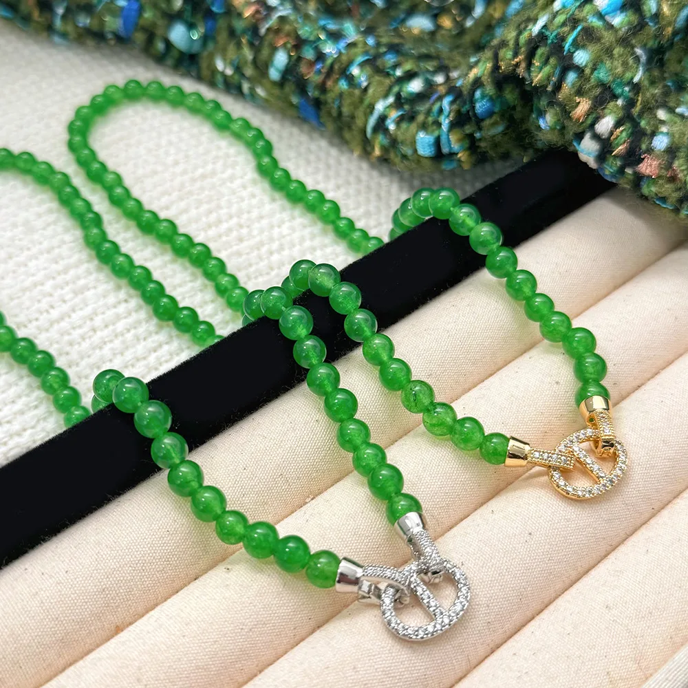 

Элегантное ожерелье в европейском стиле с подвесным светильником. Роскошный изысканный антиаллергенный модный модный дизайн.