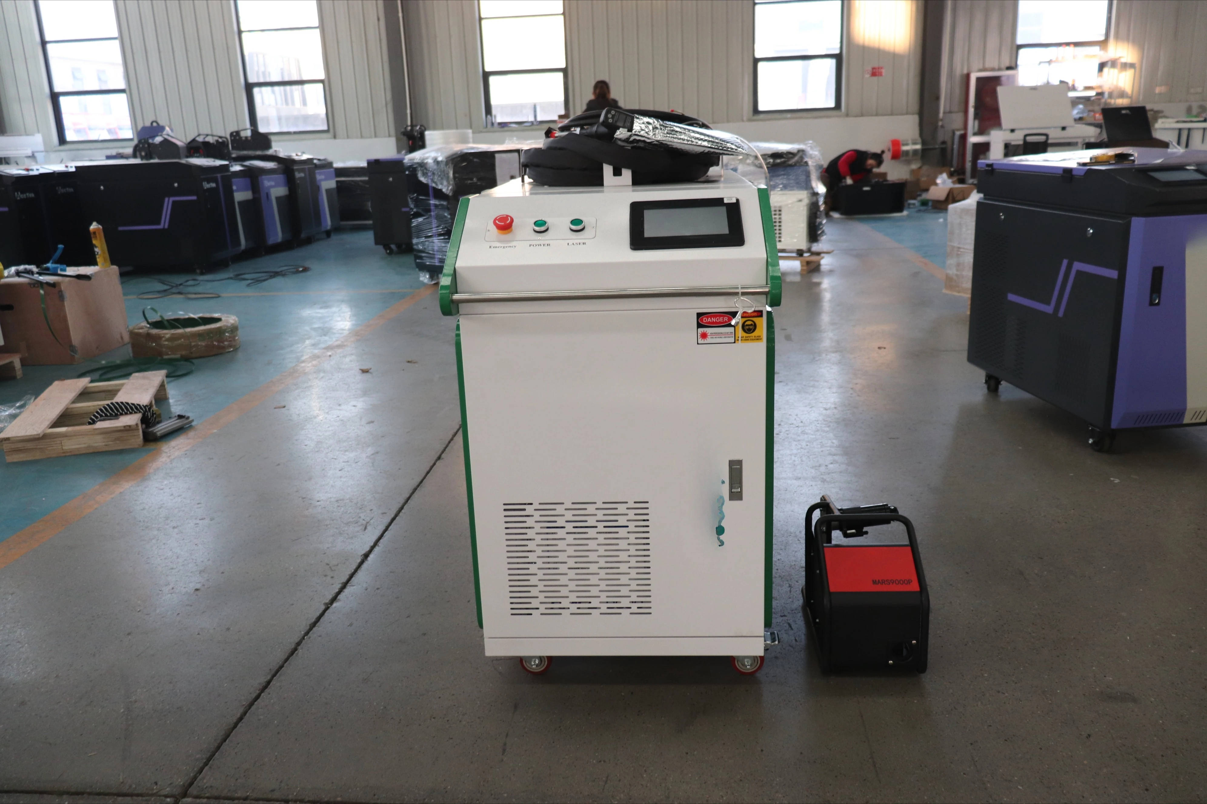 Multifunction Au3tech New High-Accuracy Fiber Welding Cleaning Cutting 3-in-1 Handheld Machine for Aluminum Metal Welding
