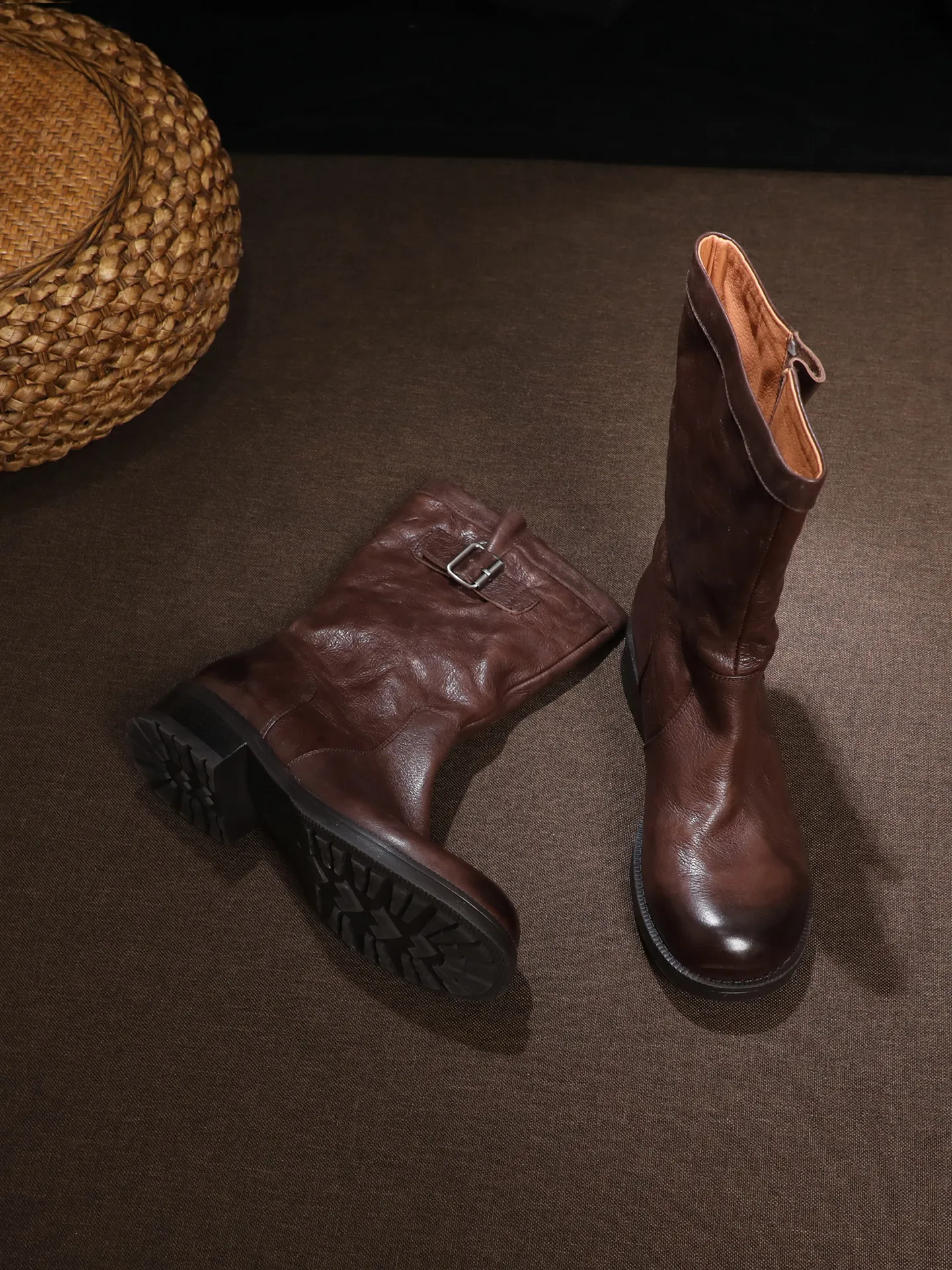 SHOEBOX Genuine leather retro midsole boots for women, 2026 autumn and winter with plush round toe, medium thick heel, belt