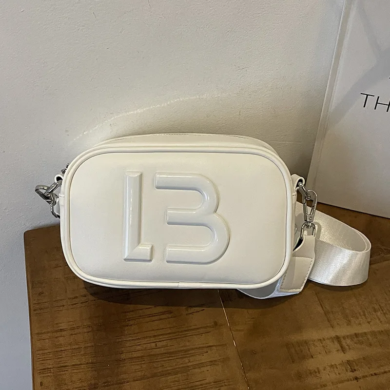 

2025 Letter Print Square Bag, Minimalist Shoulder Purse for Women, Solid Color Crossbody, Portable Day to Night Tote, Textured
