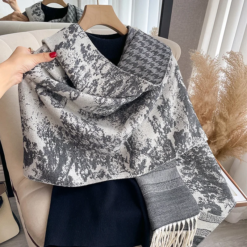 180*65Cm Pashmina New Winter Scarf Women Warm Cashmere Blend Wraps Print Animal Jungle Bufanda Female Luxury Scarves Echarpes