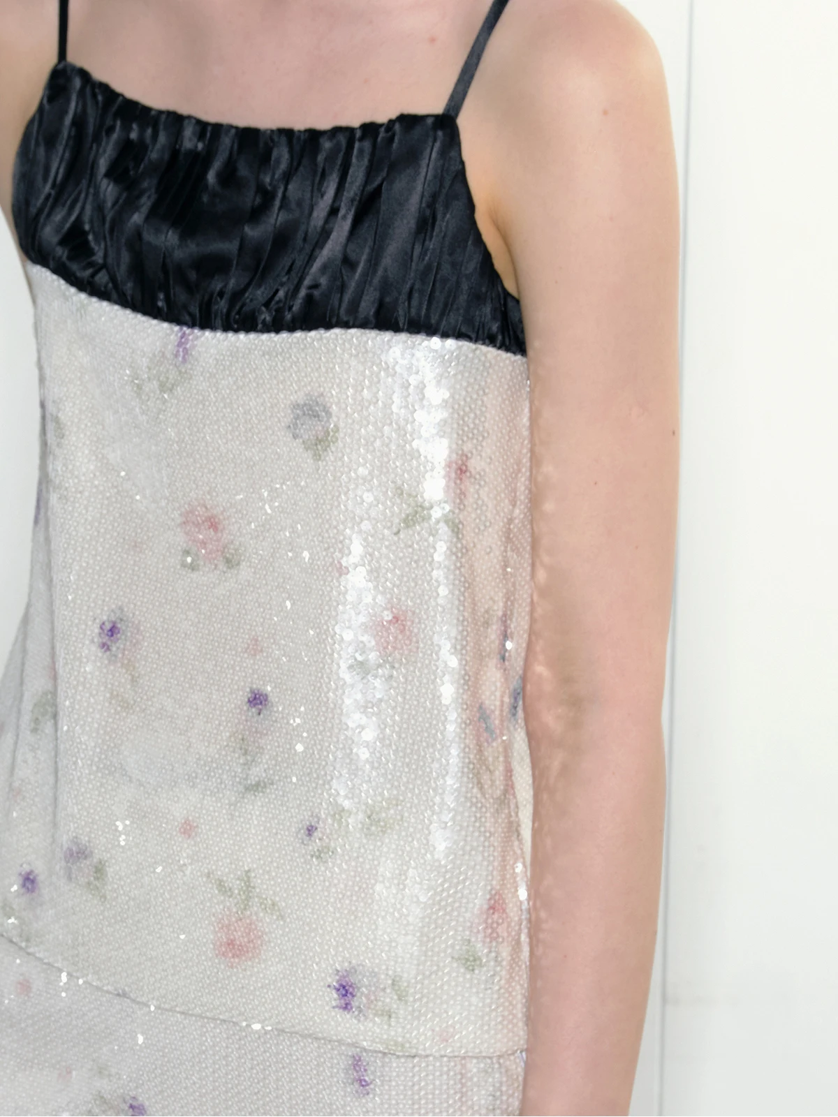 

Changi оригинальный дизайн с блестками в стиле пэчворк с принтом Ele набор ремешков для улицы Одежда из полиэфирного волокна 00% летняя коллекция